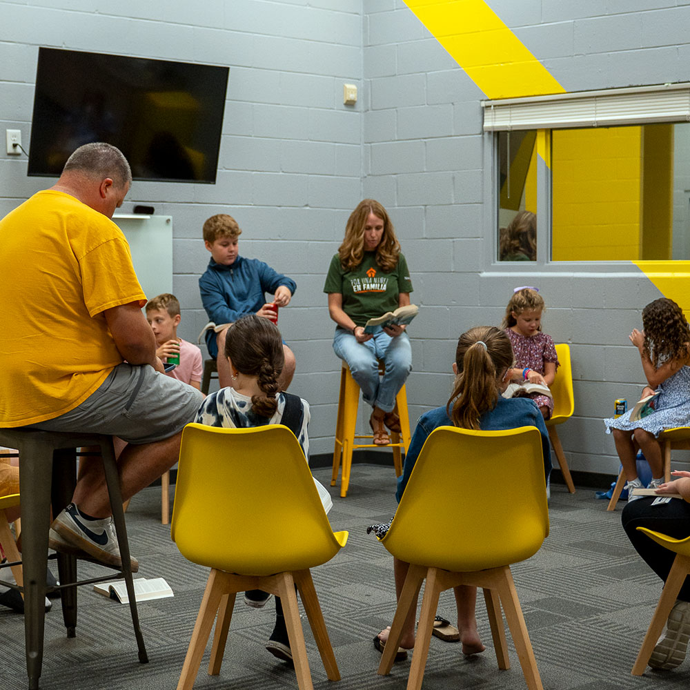 TeachingStudents_Image